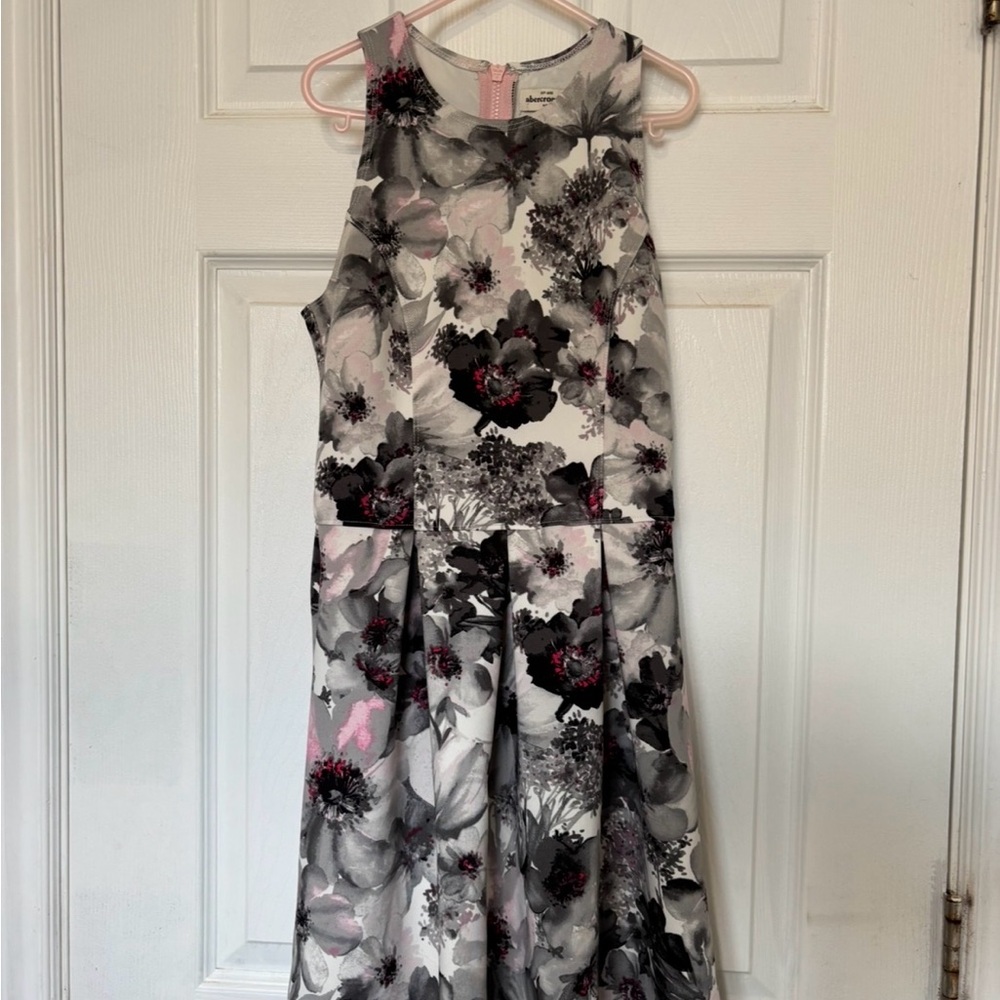 Abercrombie Kids floral dress grey pink and white size XL